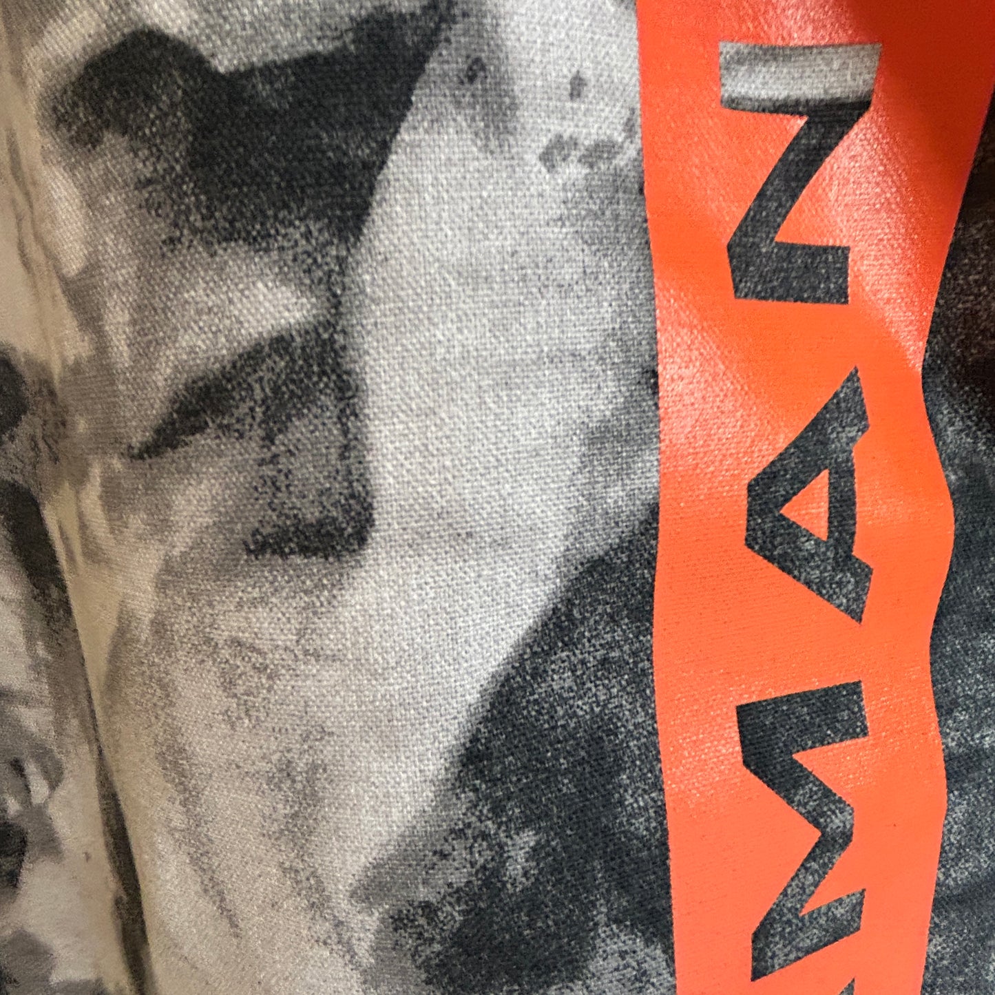 Amano Smoke Blast Shoulder Bag